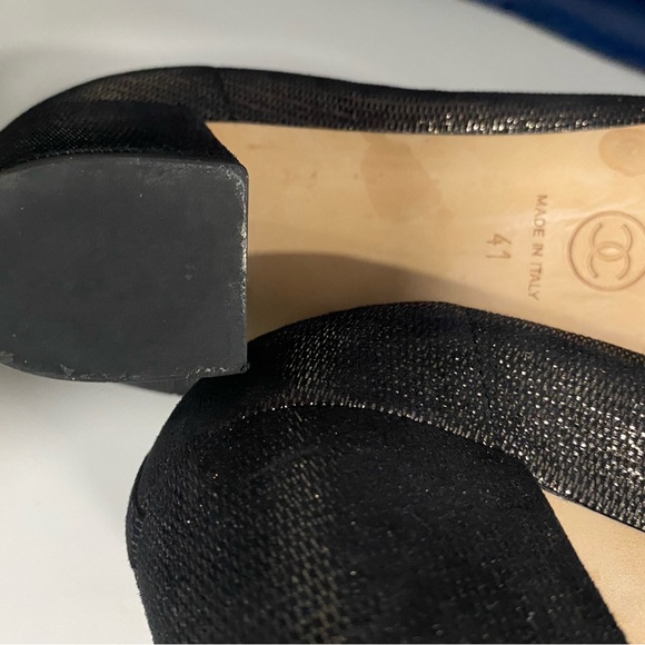 Chanel Heels Classic Black w/ gold flex size 41 or 10 US 11 US excellent authent - Picture 8 of 12
